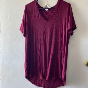 Wine colored short sleeve, breathable, worn a few times. From old navy.